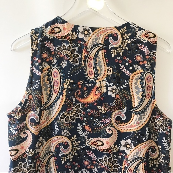 ReneeC paisley Stitchfix poly sleeveless top sz L - Picture 8 of 8